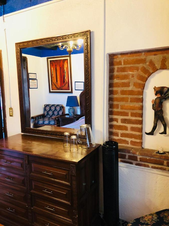 Casa Azul Hotel กัวนาฮัวโต ภายนอก รูปภาพ