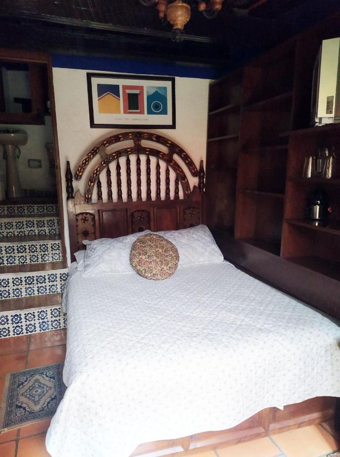 Casa Azul Hotel กัวนาฮัวโต ภายนอก รูปภาพ