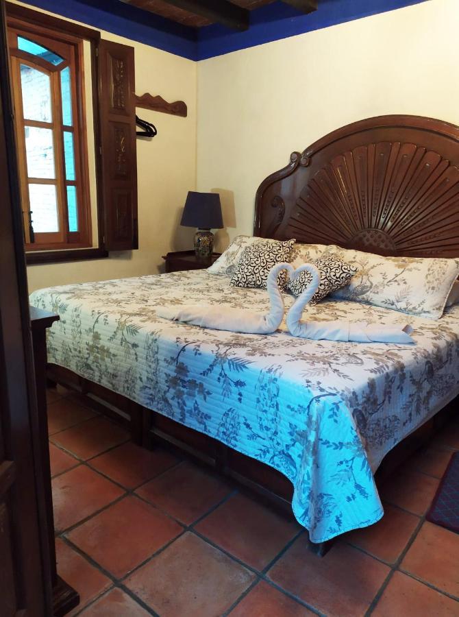 Casa Azul Hotel กัวนาฮัวโต ภายนอก รูปภาพ
