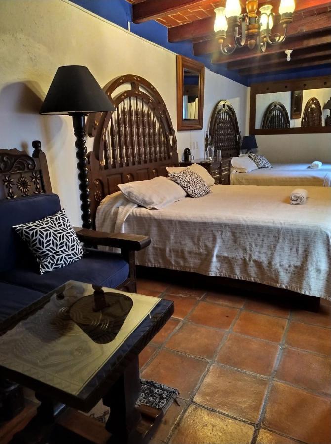 Casa Azul Hotel กัวนาฮัวโต ภายนอก รูปภาพ