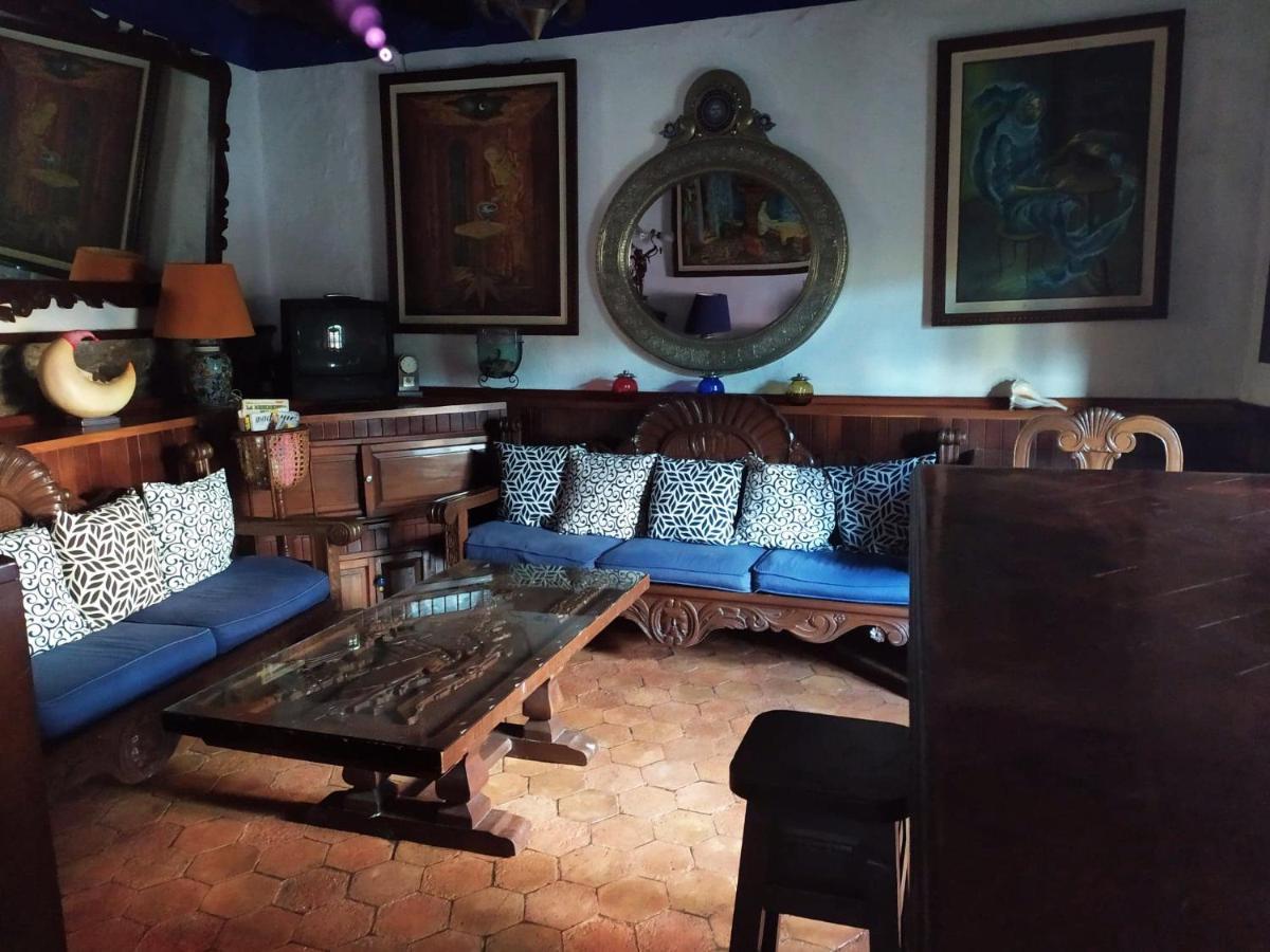 Casa Azul Hotel กัวนาฮัวโต ภายนอก รูปภาพ
