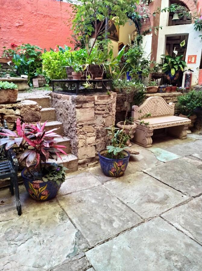 Casa Azul Hotel กัวนาฮัวโต ภายนอก รูปภาพ